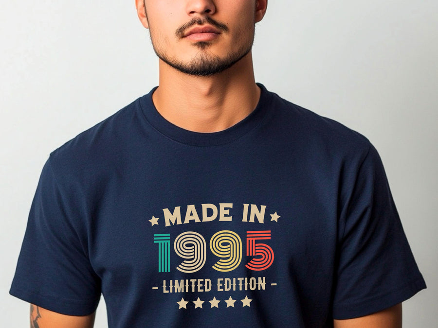 1995 31st Birthday T-Shirt | Funny 31st Gifts for Dad, Gifts for Him and Her | Classic 31st T-Shirt for Men and Women