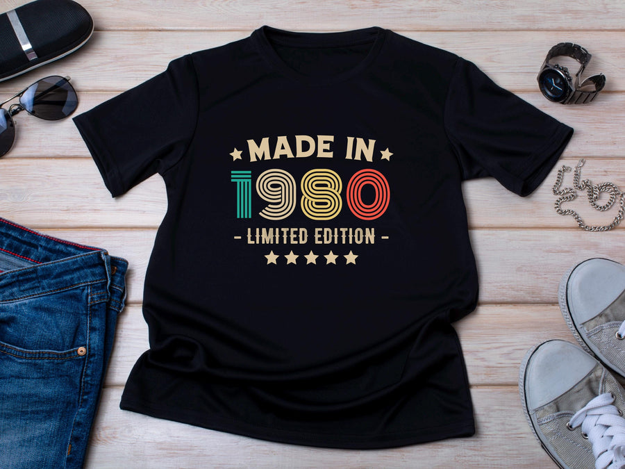 1980 45th Birthday T-Shirt | Funny 45th Gifts for Dad, Gifts for Him | Classic 45th T-Shirt for Men