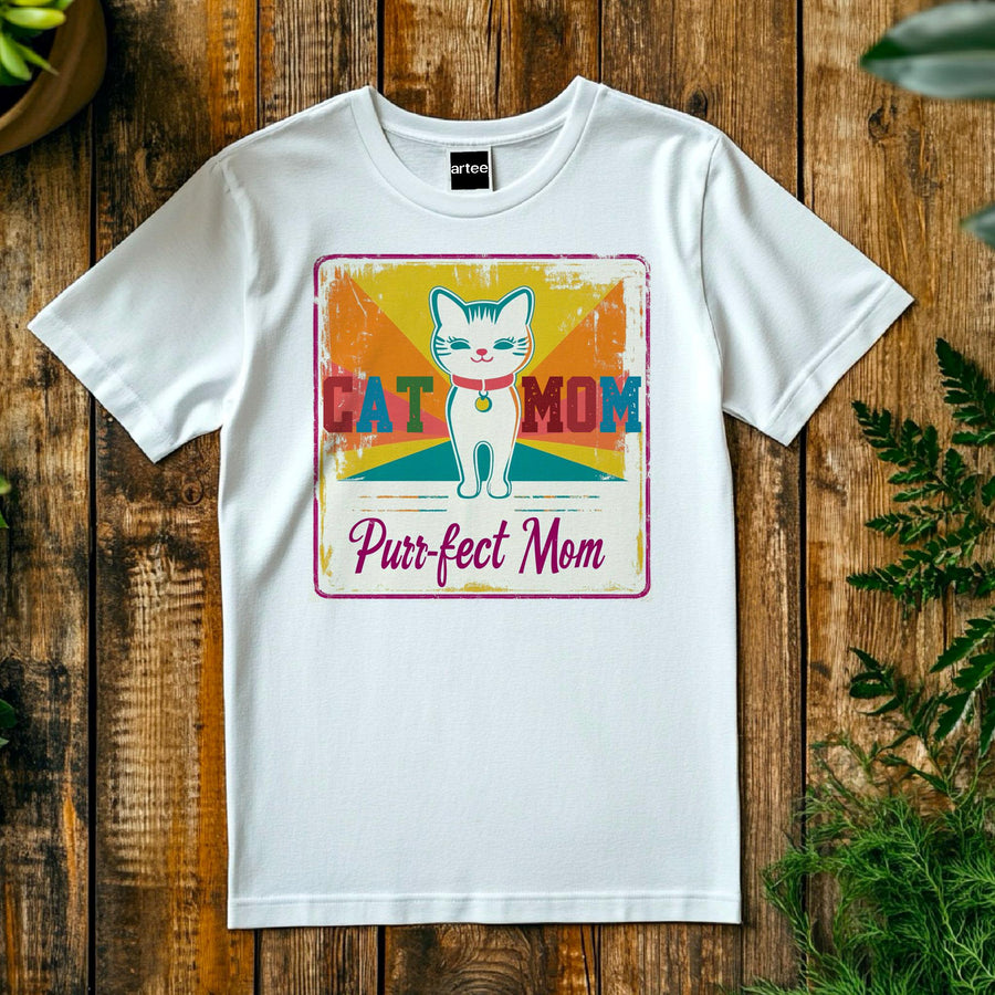 Cat Mom T-Shirt – Purrfect Funny Cat Lover Gift