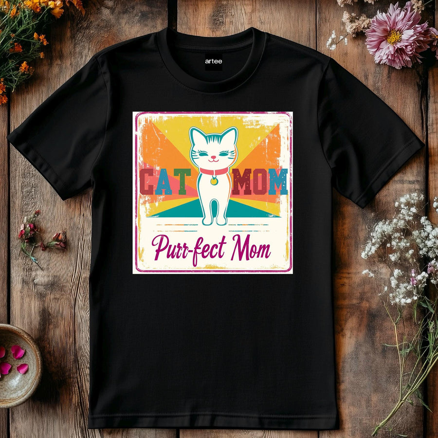 Cat Mom T-Shirt – Purrfect Funny Cat Lover Gift