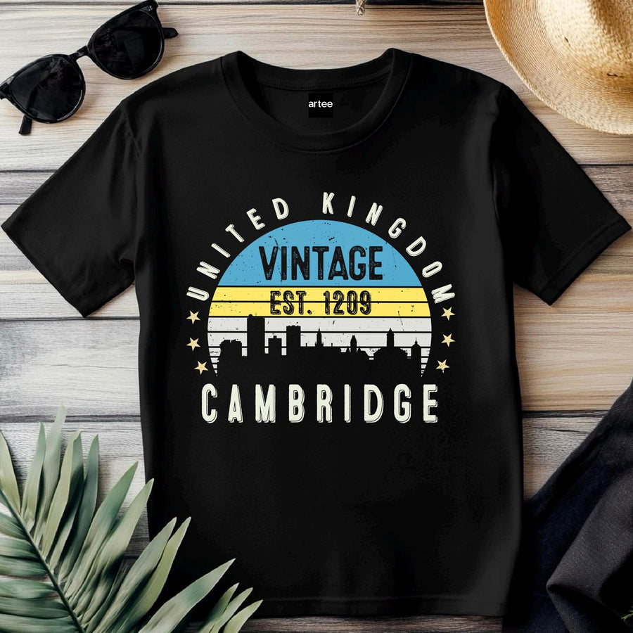 Cambridge Est. 1209 T-Shirt – Vintage United Kingdom Tee – Retro UK City Shirt – British Heritage Gift – Unisex England