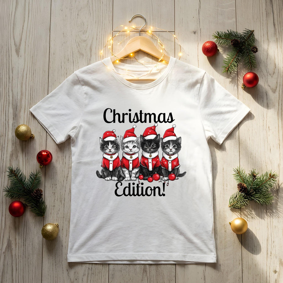 Cat Christmas Shirt – Meowy Christmas Cat Lover T-Shirt, Cute Cat Mom Xmas Gift, Holiday Catmas T-shirt, Festive Christm