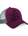 Snapback trucker