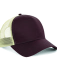 Snapback trucker
