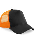 Snapback trucker