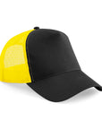 Snapback trucker