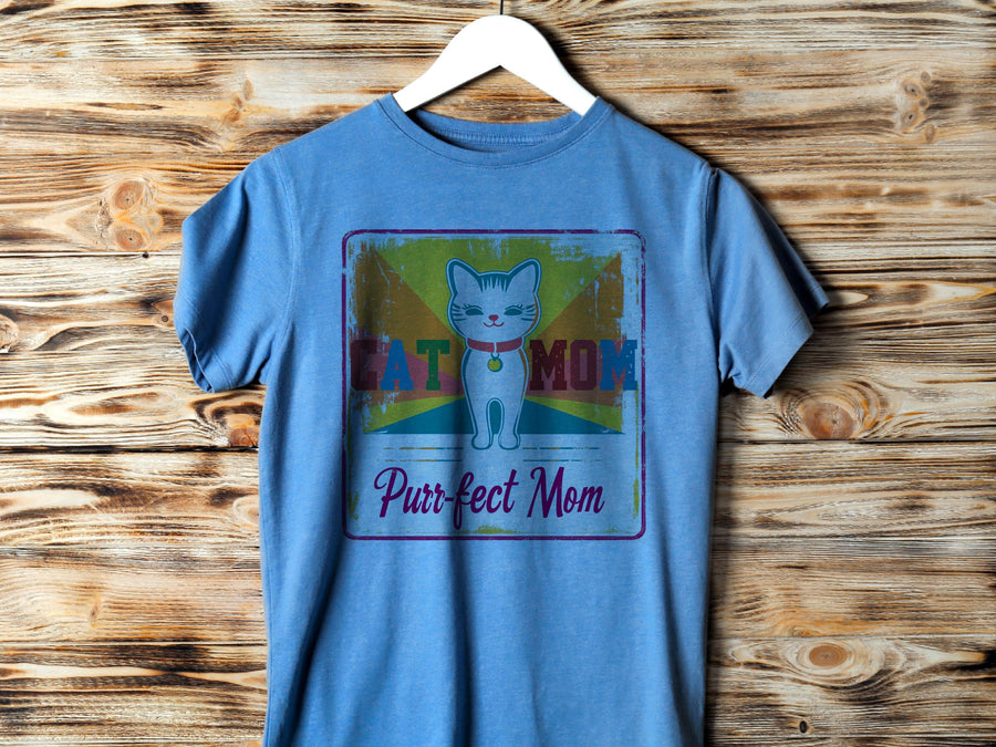 Cat Mom T-Shirt – Purrfect Funny Cat Lover Gift