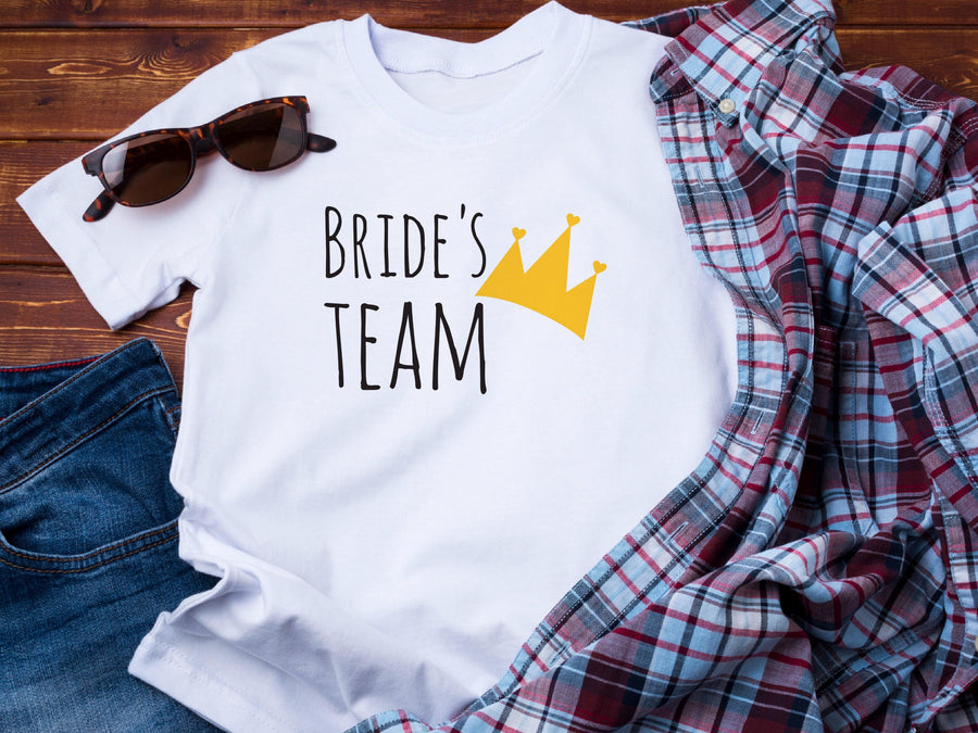 Team Bride Shirt with Crown – Bridesmaid Wedding Party T-Shirt – Matching Bachelorette Tee – Bride Squad Gift – Bridal P