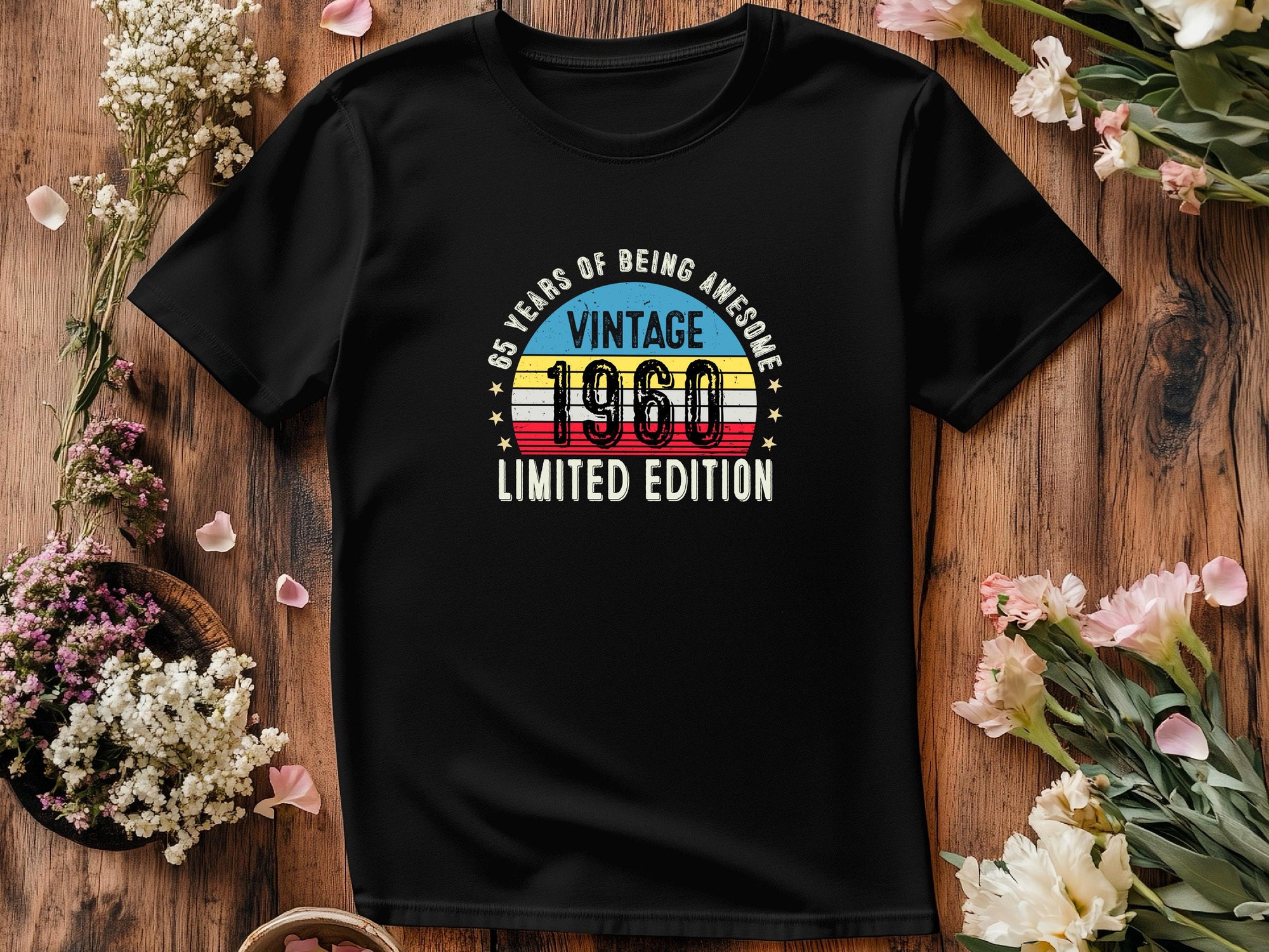 1960 65th Birthday T-Shirt | Funny 65th Gifts for Him, Gifts for Him | Classic 65th T-Shirt for Men