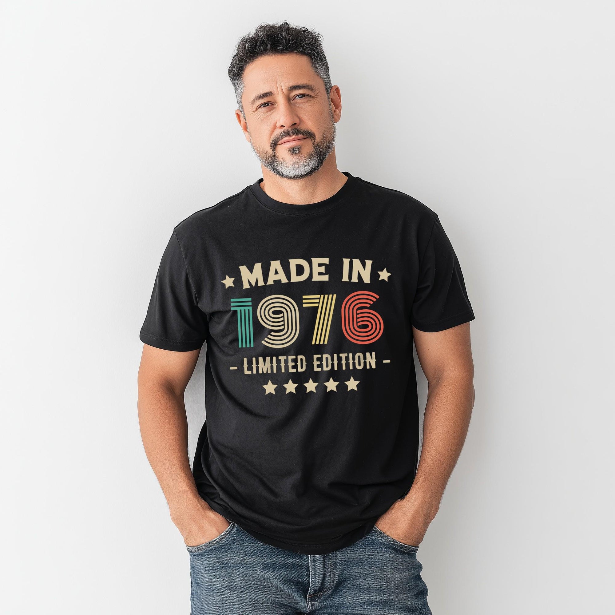 1976 50th Birthday T-Shirt | Funny 50th Gifts for Him and Her, Gifts for Him | Classic 50th T-Shirt for Men and Women