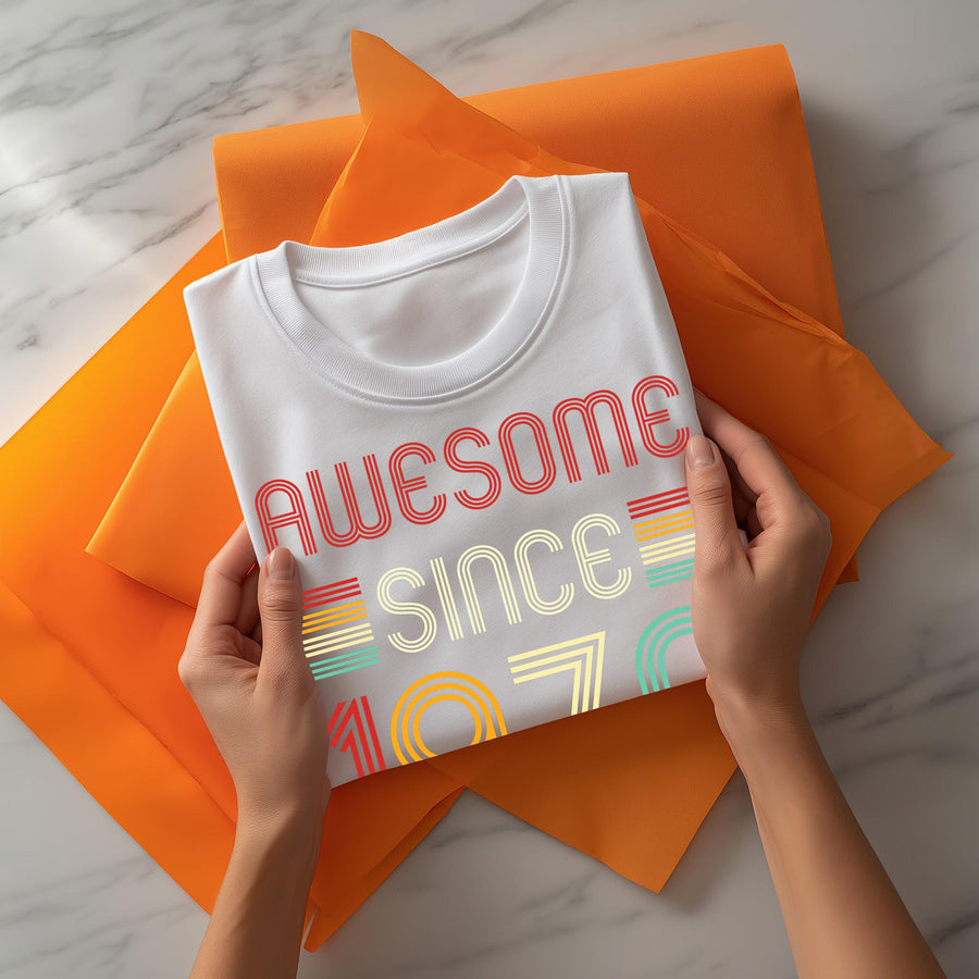 1976 Birthday T-Shirt | Retro Style Gift